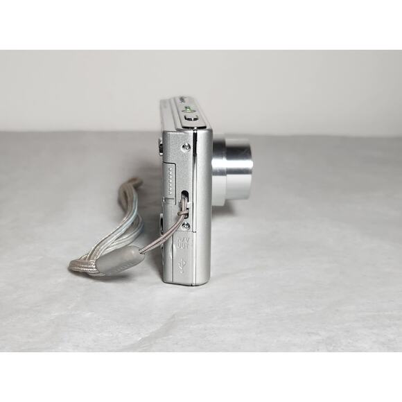 Sony Cyber-Shot DSC-W330 14.1 MP Tested Digital Camera W/ Accessories Pre-owned - Picture 7 of 11